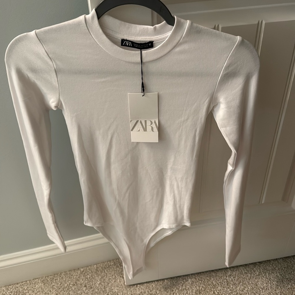 New White long sleeve Zara bodysuit